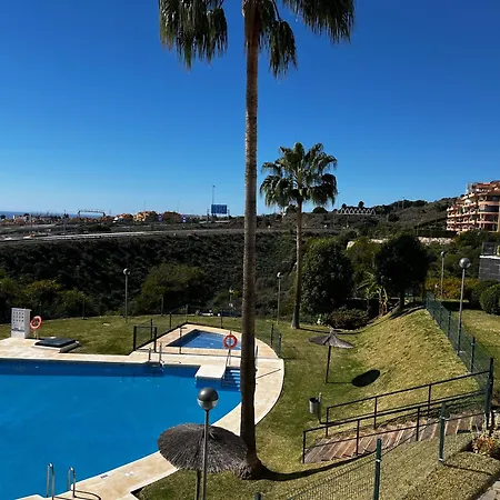 Hollywood Pool Luxury * Mijas